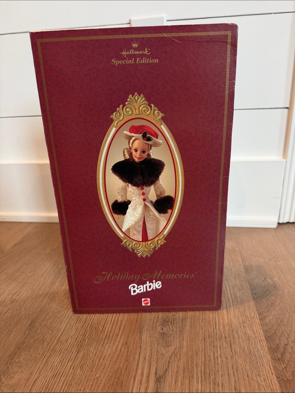 Hallmark Holiday Memories Barbie in Red and Gold Box